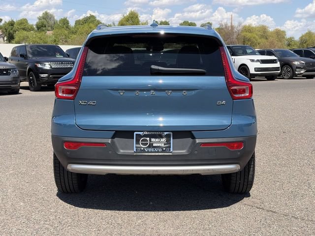 Used 2023 Volvo XC40 B4 Core w/ Protection Package FWD image 7