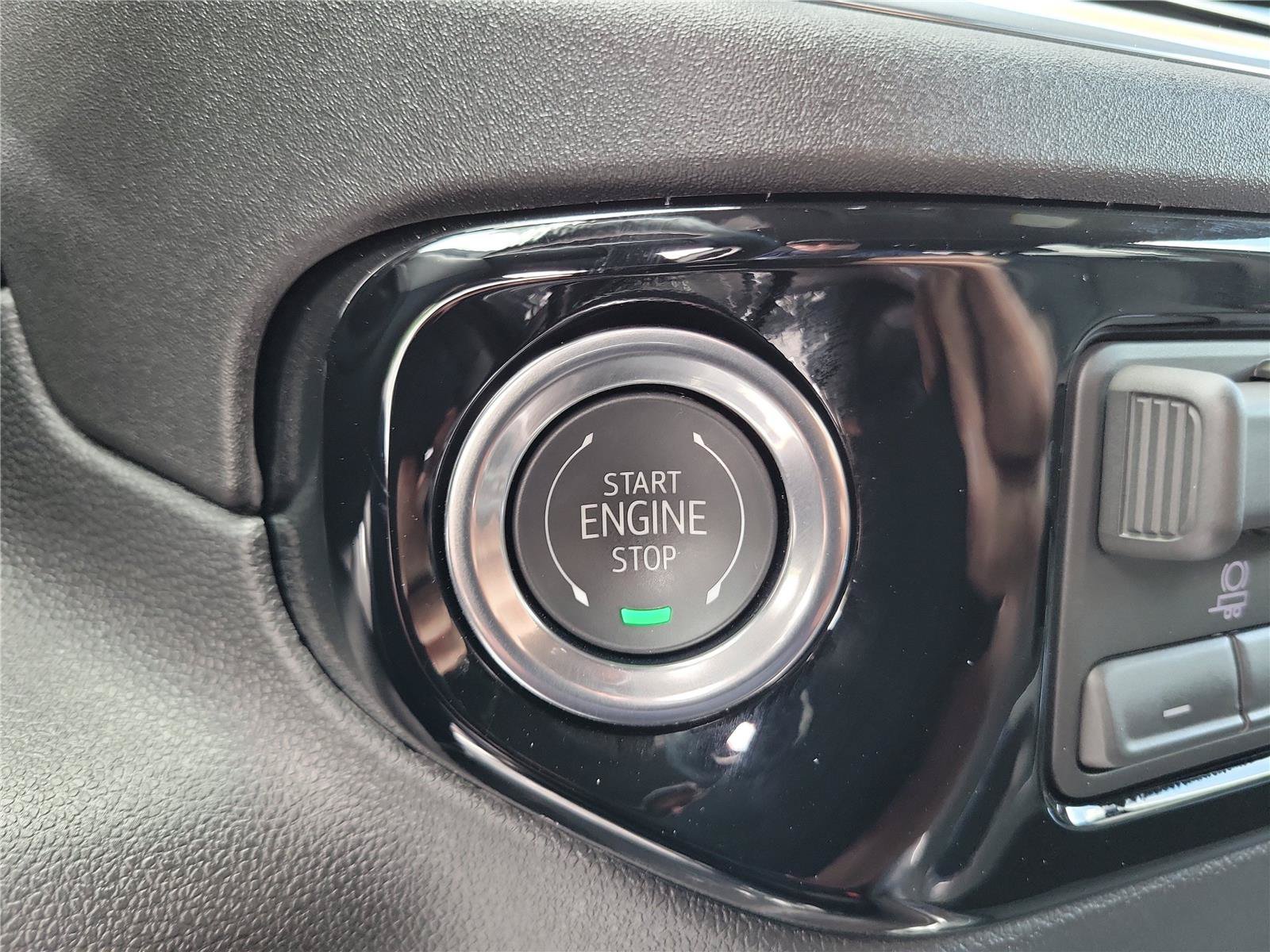 Used 2026 GMC Sierra 2500 SLT w/ SLT Convenience Package AWD/4WD image 30