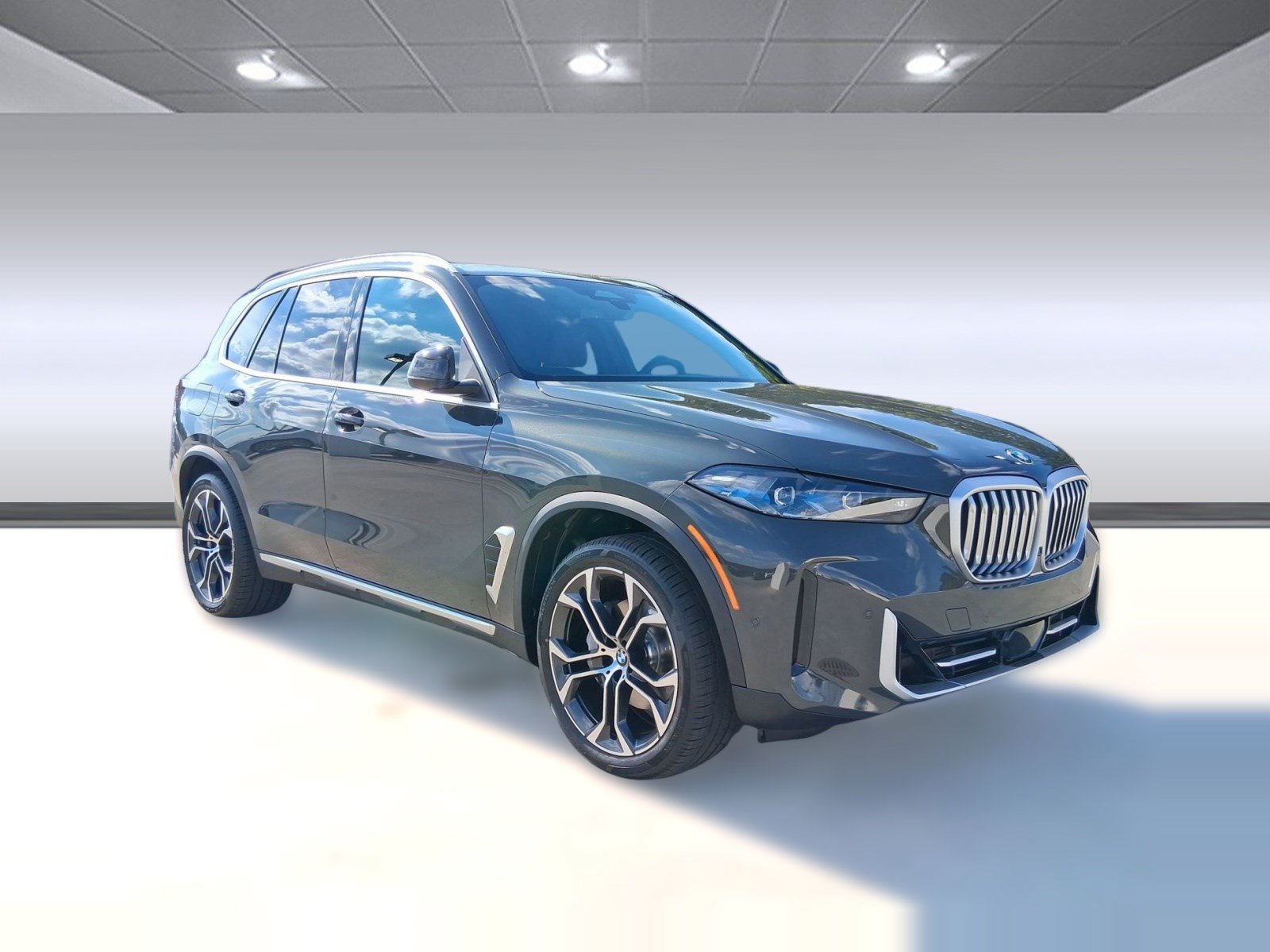 Used 2026 BMW X5 sDrive40i w/ Climate Comfort Package RWD image 7