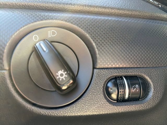 Used 2012 Volkswagen Jetta S FWD image 17
