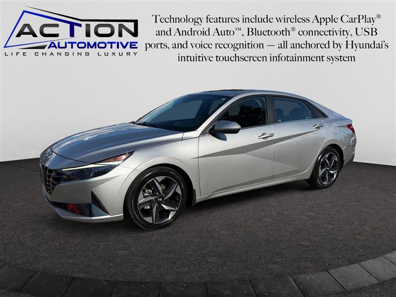 Used 2022 Hyundai Elantra SEL w/ Convenience + Premium Package image 4