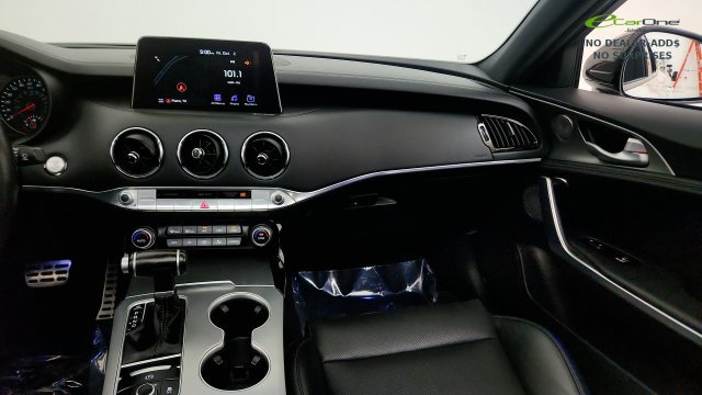 Used 2020 Kia Stinger GT1 RWD image 52