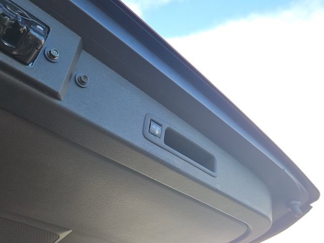 Used 2023 Toyota Sienna XSE w/ XSE Plus Package image 12