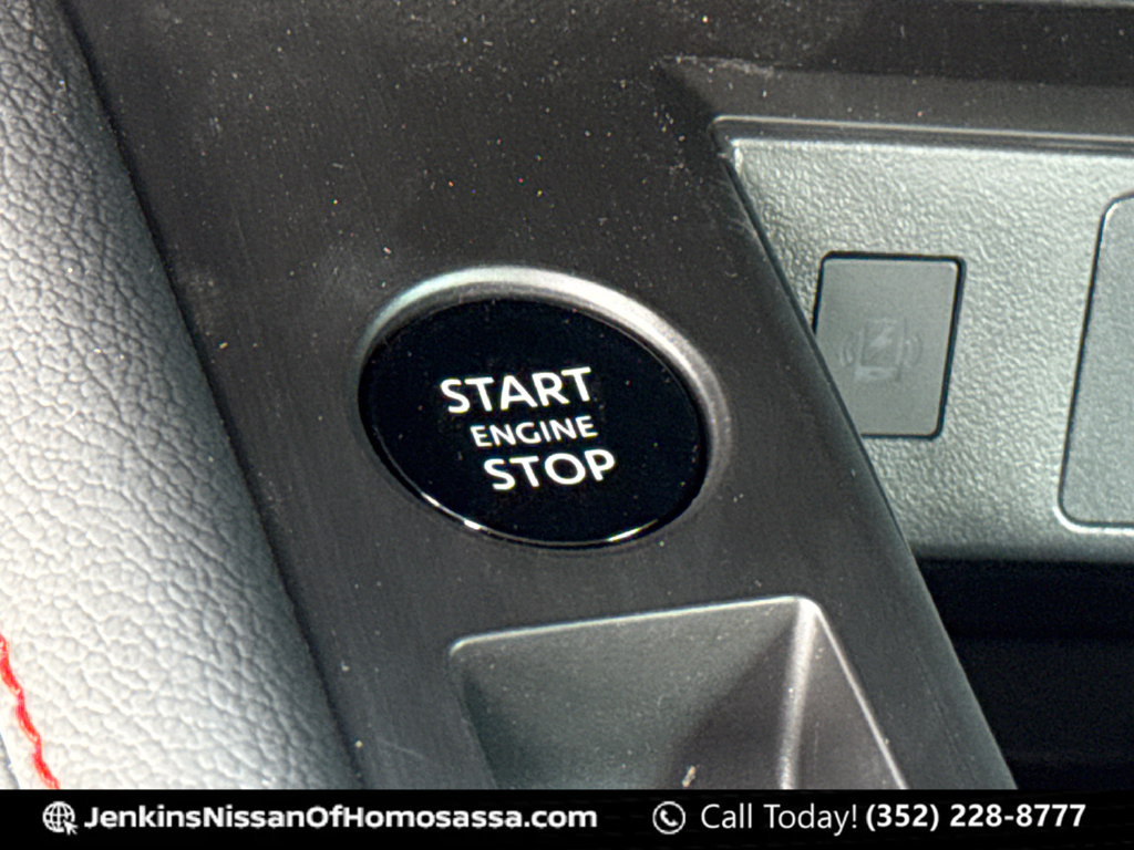 New 2026 Nissan Kicks SR AWD/4WD image 25