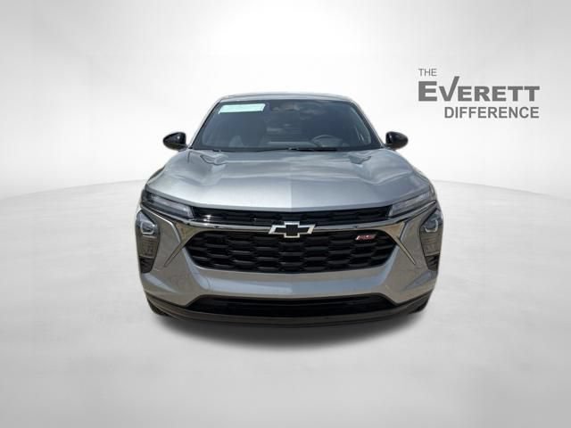 New 2026 Chevrolet Trax RS w/ Driver Confidence Package FWD image 2