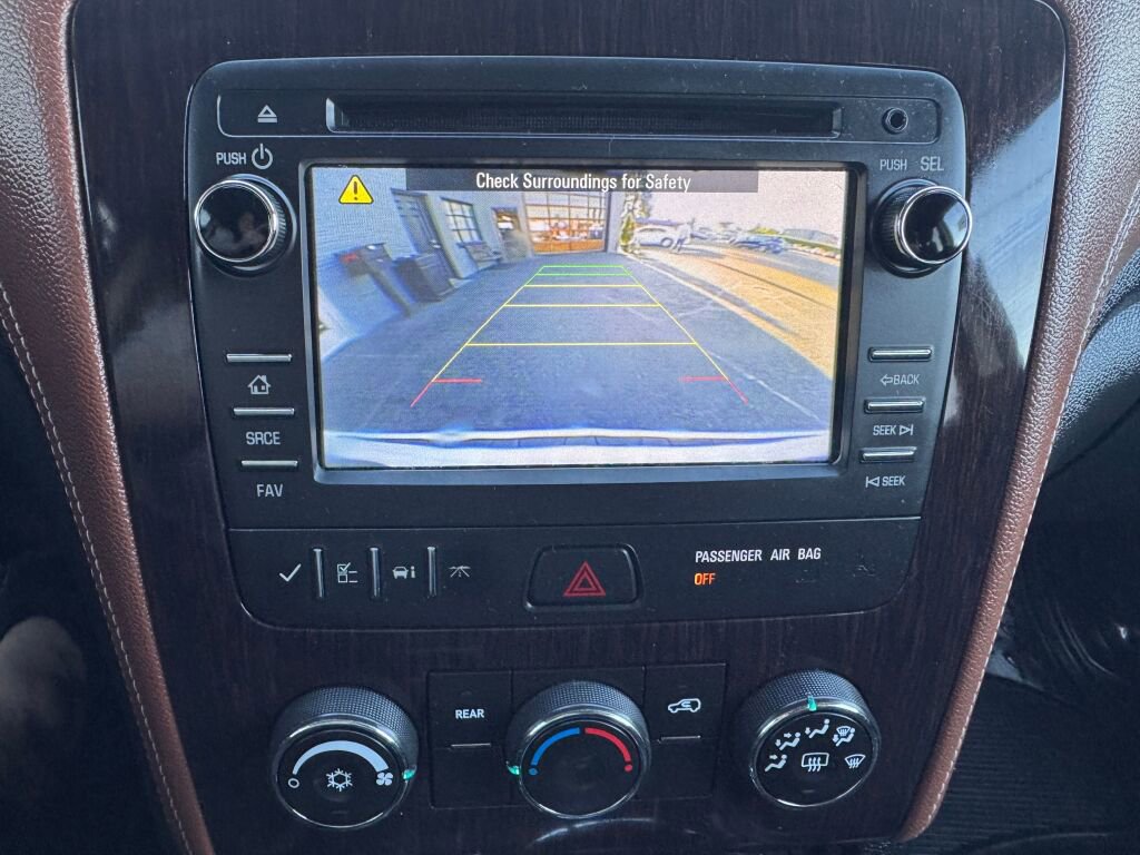 Used 2016 Chevrolet Traverse LT image 28