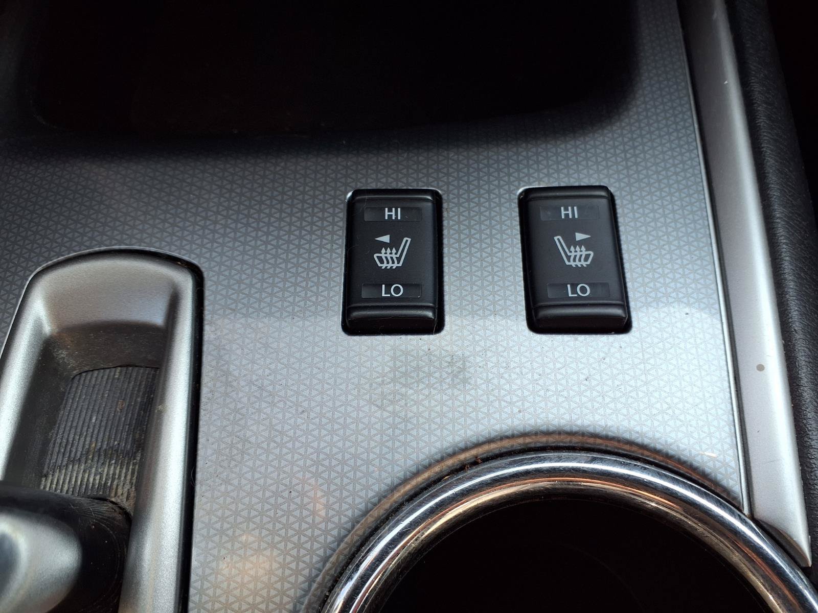 Used 2019 Nissan Pathfinder SL AWD/4WD image 11