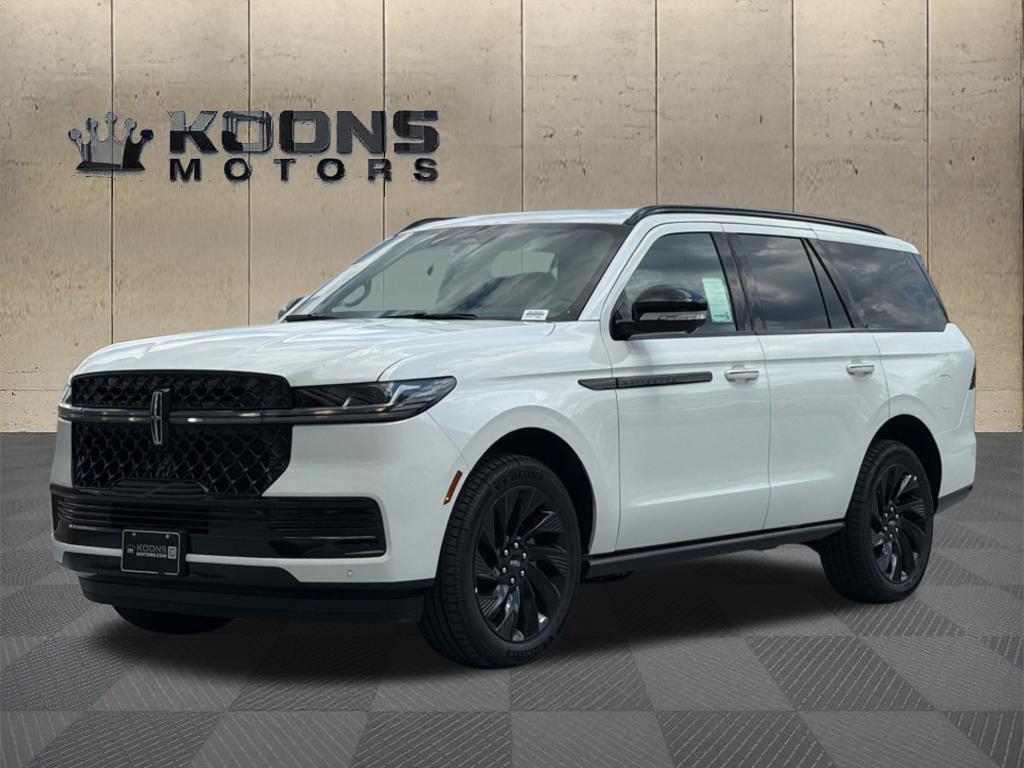 New 2026 Lincoln Navigator Reserve w/ Jet Appearance Package AWD/4WD image 1