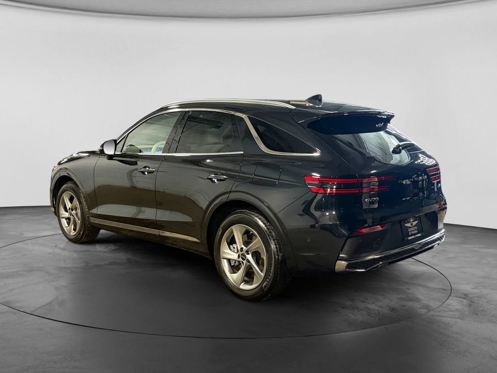 Used 2026 Genesis GV70 2.5T Advanced AWD/4WD image 5