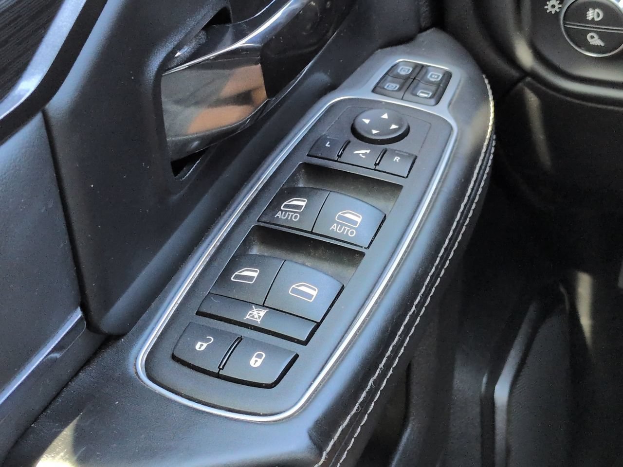 Used 2024 RAM 2500 Rebel w/ Level 2 Equipment Group AWD/4WD image 25