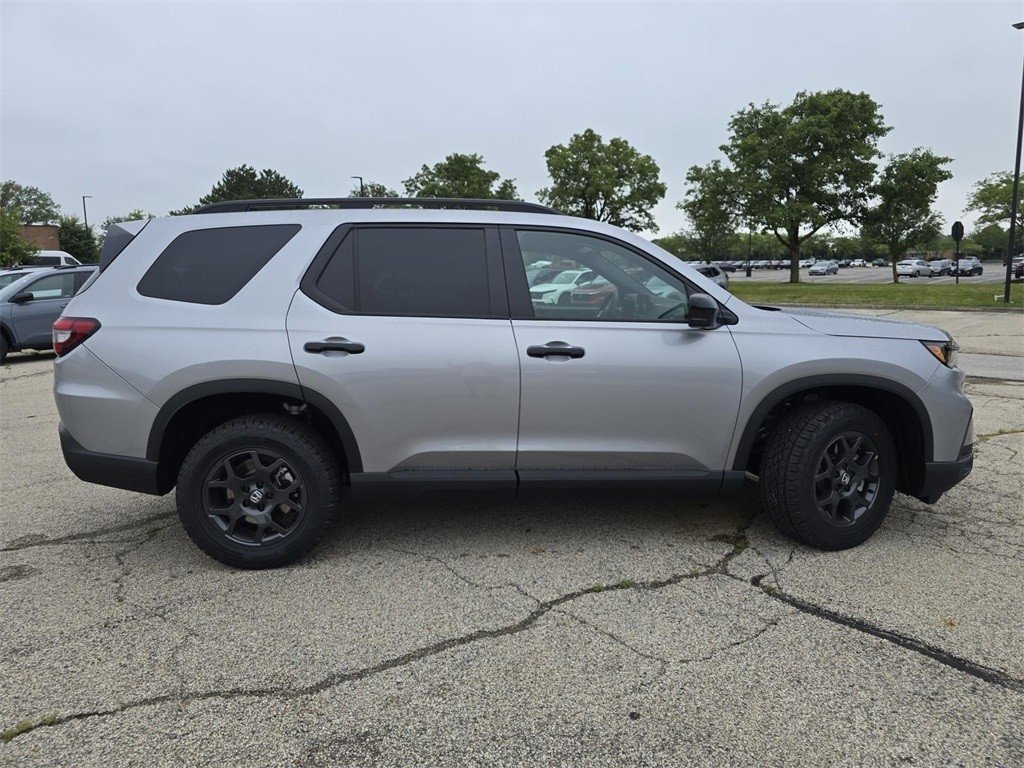 New 2025 Honda Pilot TrailSport image 21