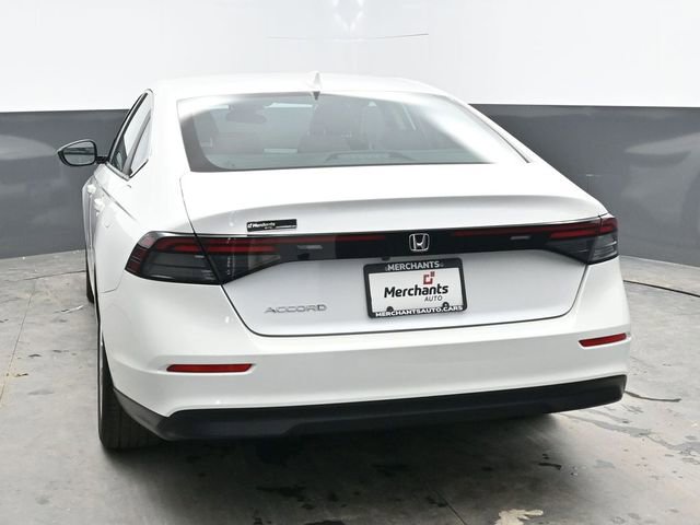 Used 2024 Honda Accord LX image 5