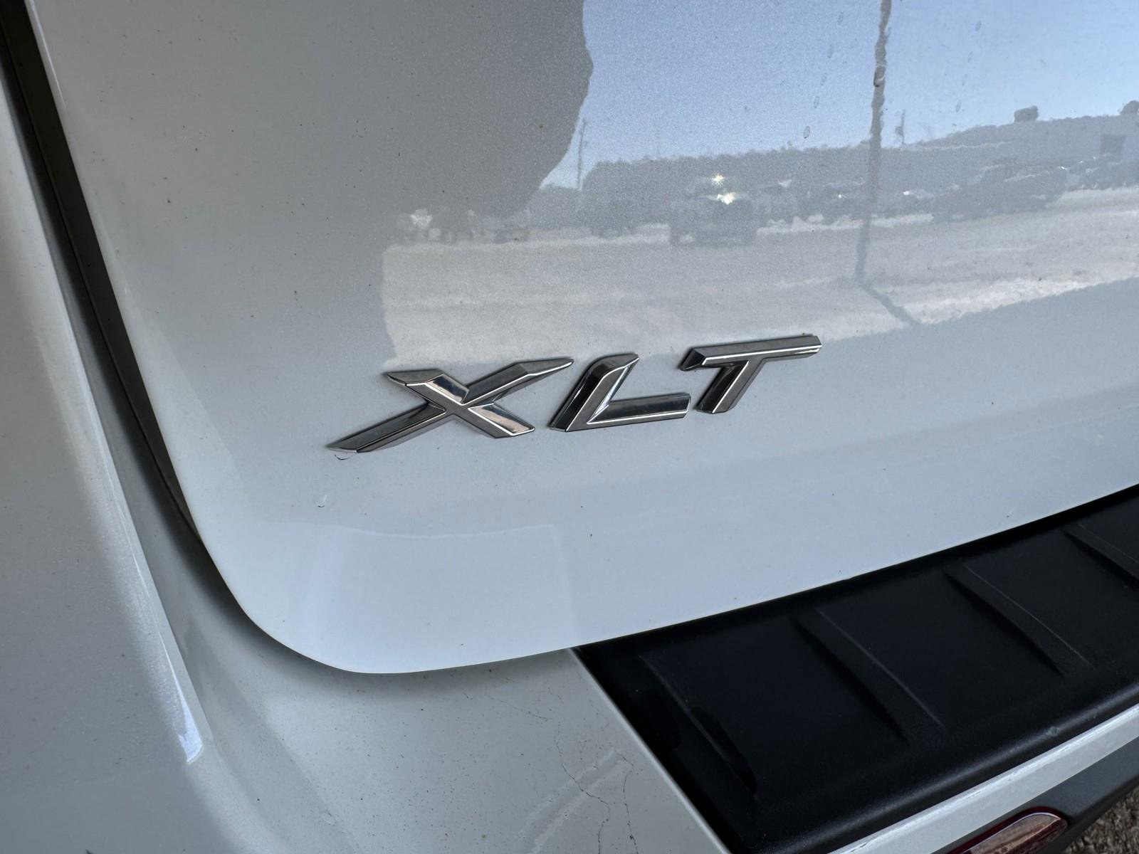 Used 2023 Ford Explorer XLT w/ Equipment Group 202A image 43