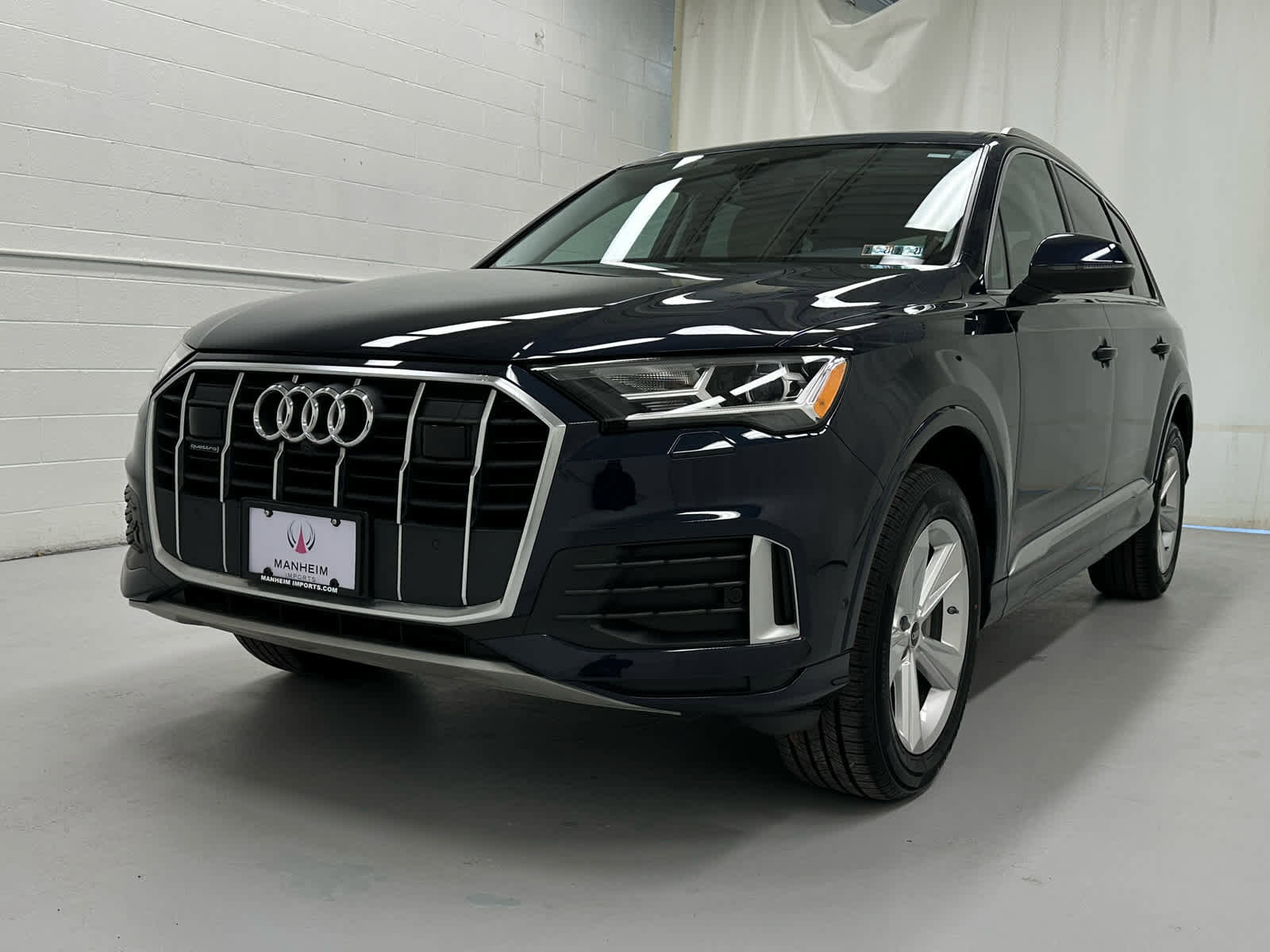 Used 2023 Audi Q7 2.0T Premium w/ Convenience Package image 4