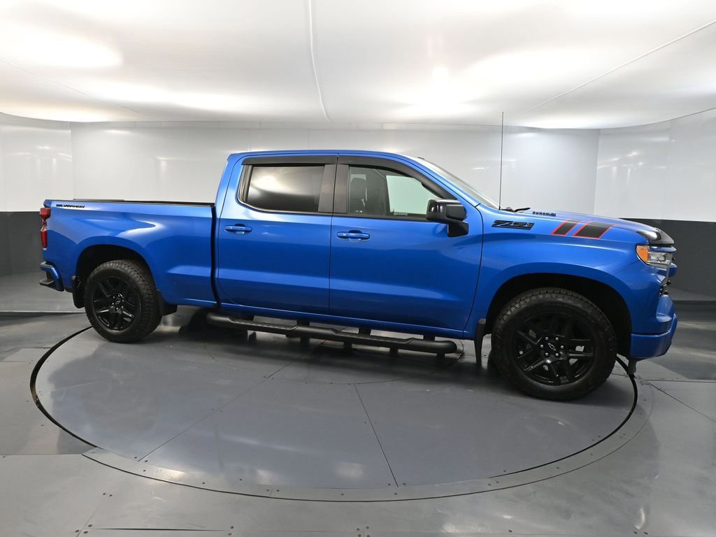 Used 2024 Chevrolet Silverado 1500 RST w/ Z71 Off-Road Package AWD/4WD image 4