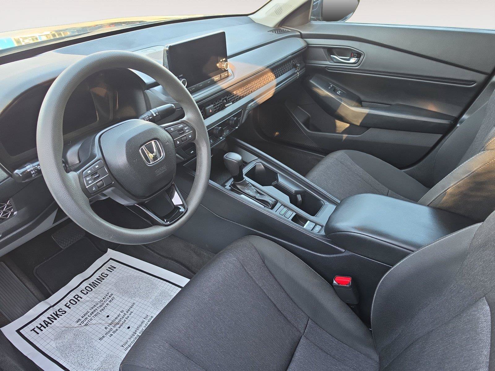 Used 2023 Honda Accord EX image 9