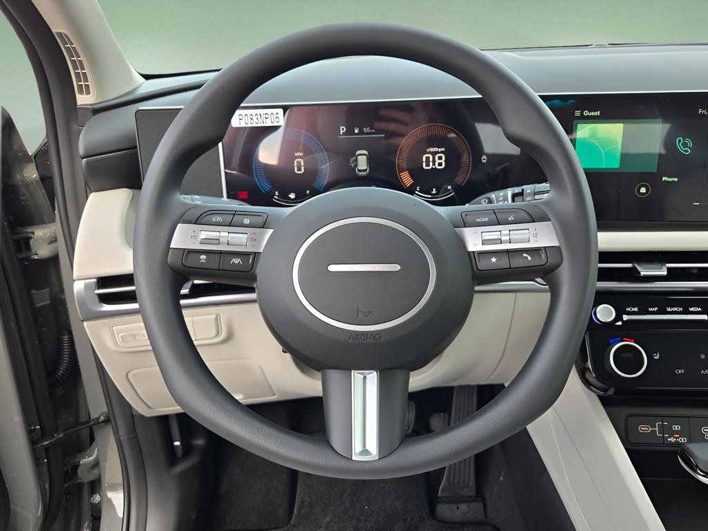 New 2026 Hyundai Tucson SEL image 16