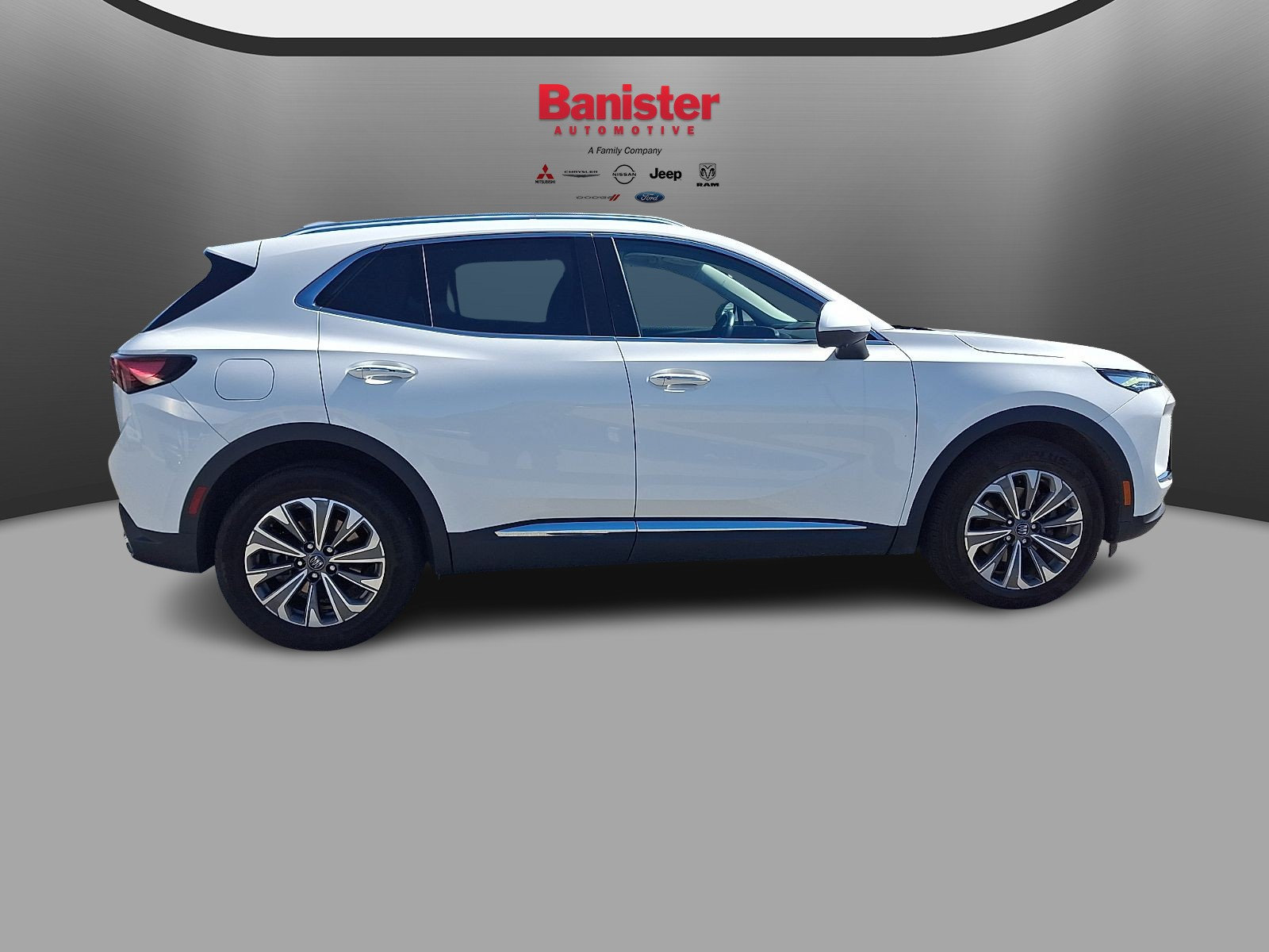 Used 2024 Buick Envision Preferred AWD/4WD image 7