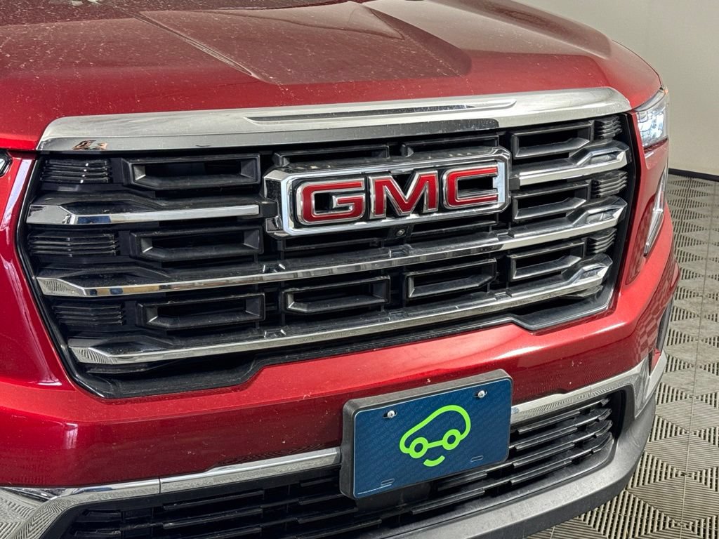 Certified 2026 GMC Acadia Elevation w/ Elevation Premium Package AWD/4WD image 4