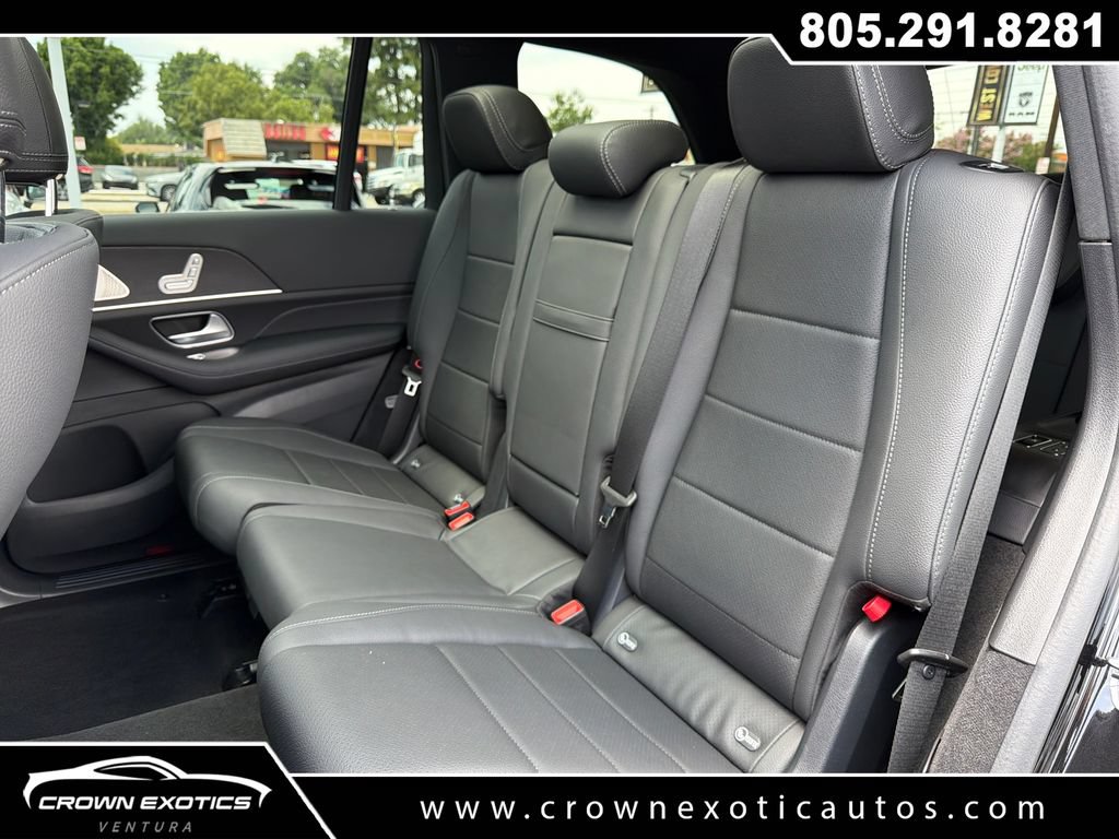 Used 2025 Mercedes-Benz GLS 450 4MATIC image 22