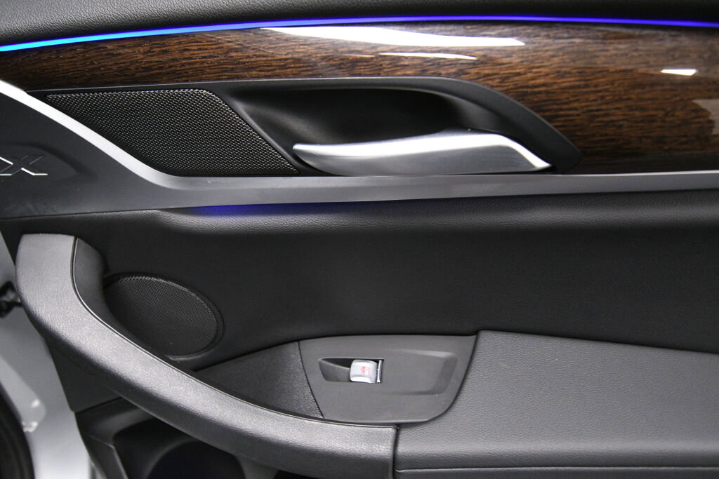 Used 2021 BMW X3 xDrive30i w/ Convenience Package (ZC2) image 28