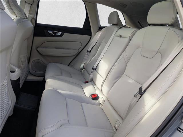 New 2026 Volvo XC60 T8 Ultra w/ Protection Package Premier image 17