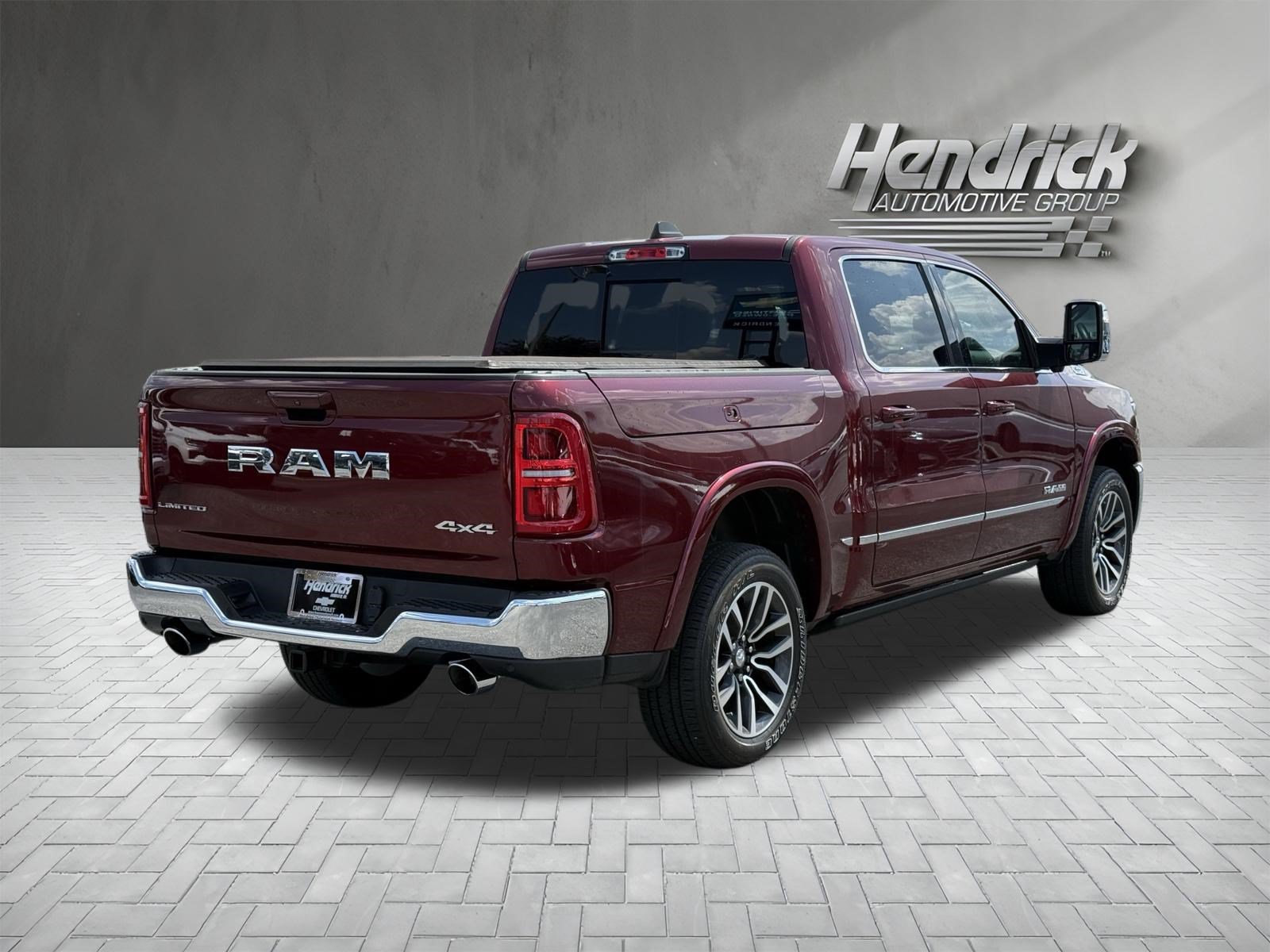 Used 2025 RAM 1500 Limited w/ Trailer Tow Group AWD/4WD image 10