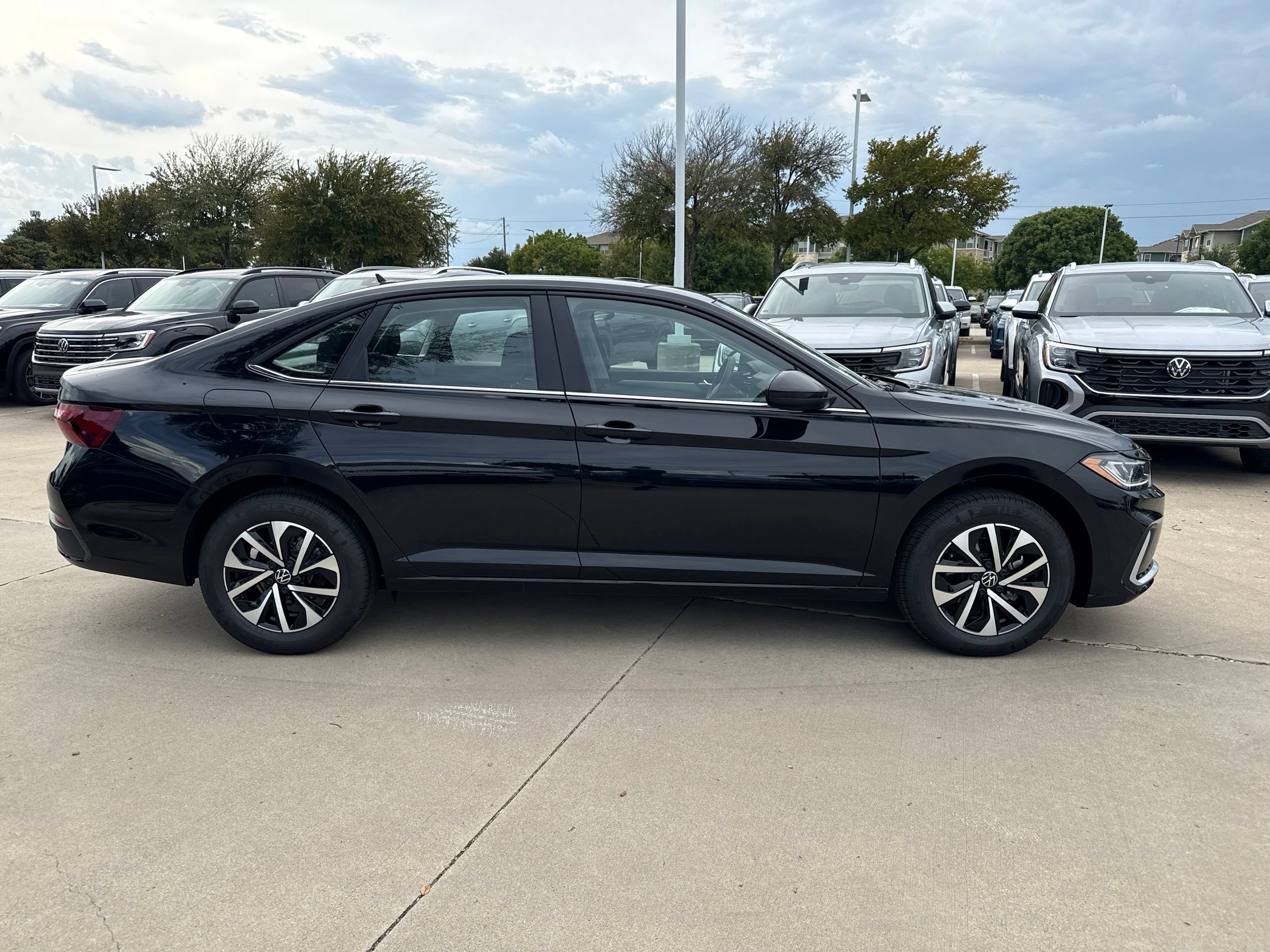 New 2027 Volkswagen Jetta S FWD image 2