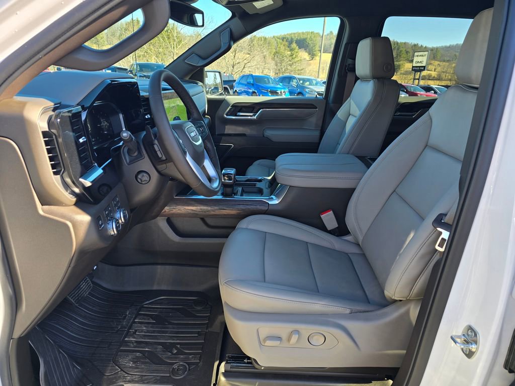 New 2026 GMC Sierra 1500 SLT w/ SLT Premium Plus Package AWD/4WD image 4
