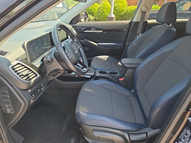 Used 2025 Kia Seltos S FWD image 21