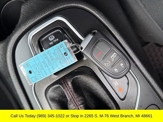 Used 2019 Jeep Cherokee Trailhawk image 21