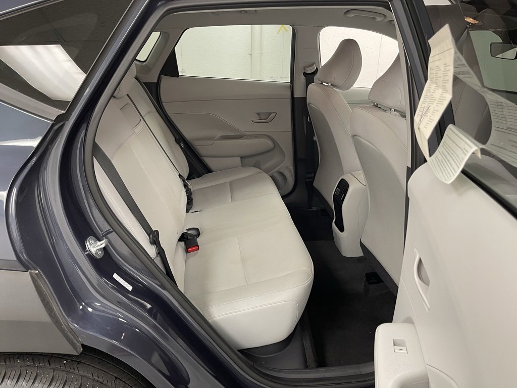 Used 2024 Hyundai Kona SEL image 14