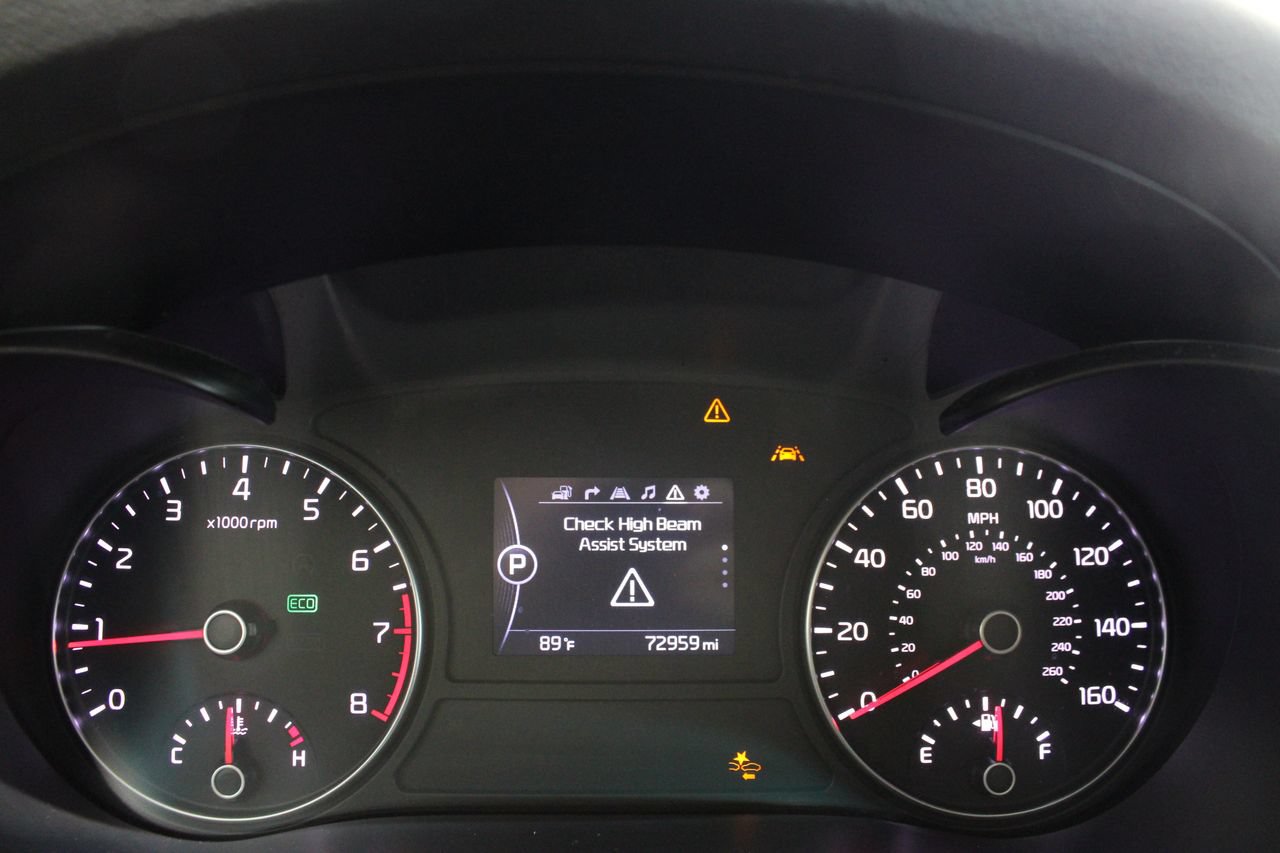 Used 2017 Kia Optima EX w/ Premium Package FWD image 11