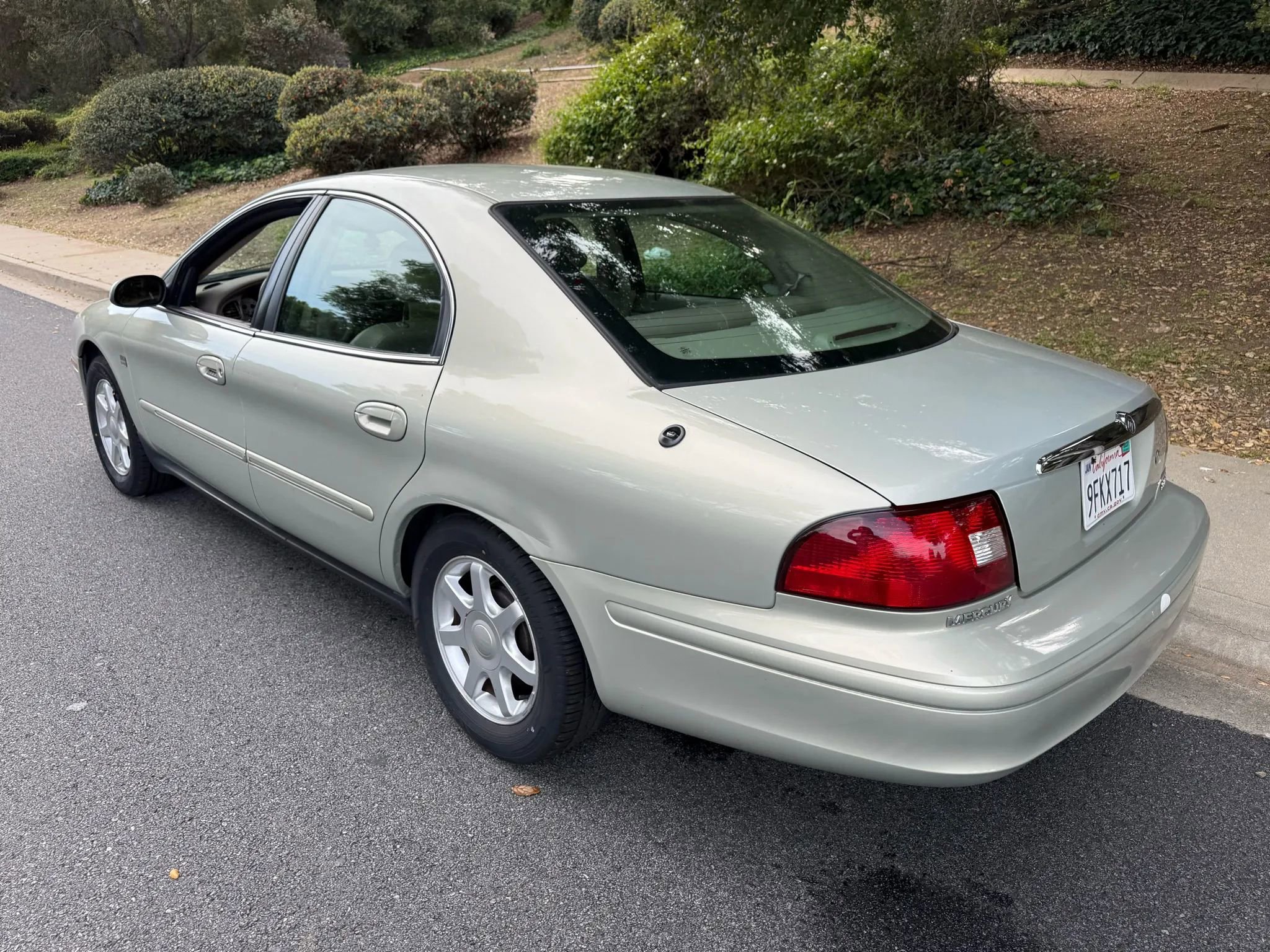 Used 2003 Mercury Sable LS Premium image 3
