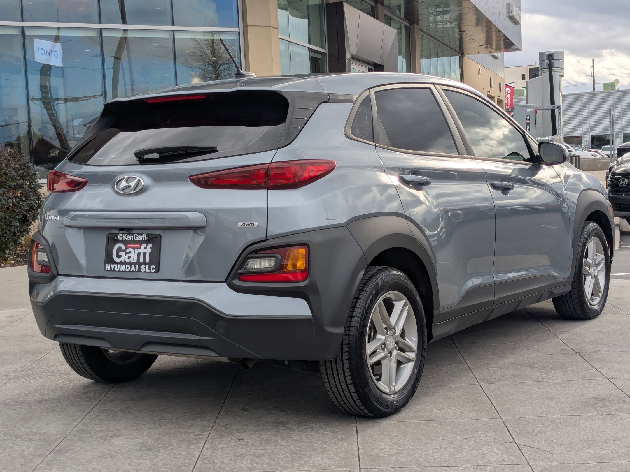 Used 2019 Hyundai Kona SE image 3
