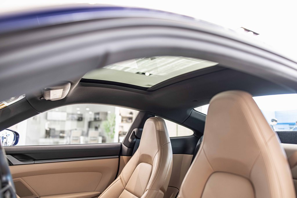 Used 2021 Porsche 911 Carrera S image 18