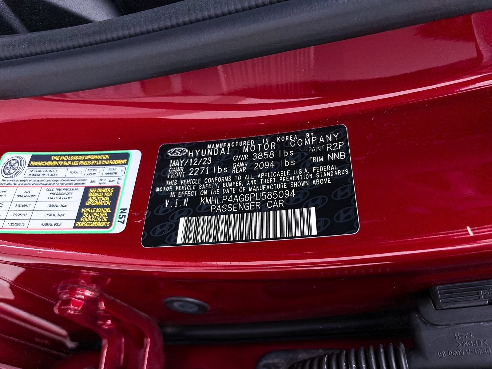 Used 2023 Hyundai Elantra Limited FWD image 39