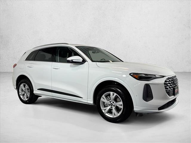 New 2026 Audi Q5 Premium AWD/4WD image 3