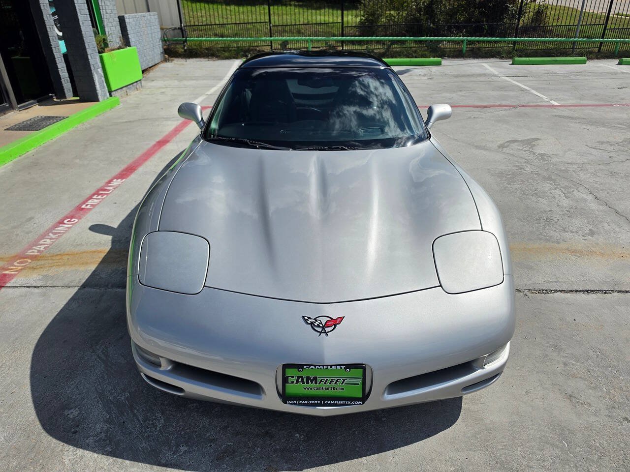 Used 2004 Chevrolet Corvette Coupe w/ Preferred Equipment Group RWD image 6