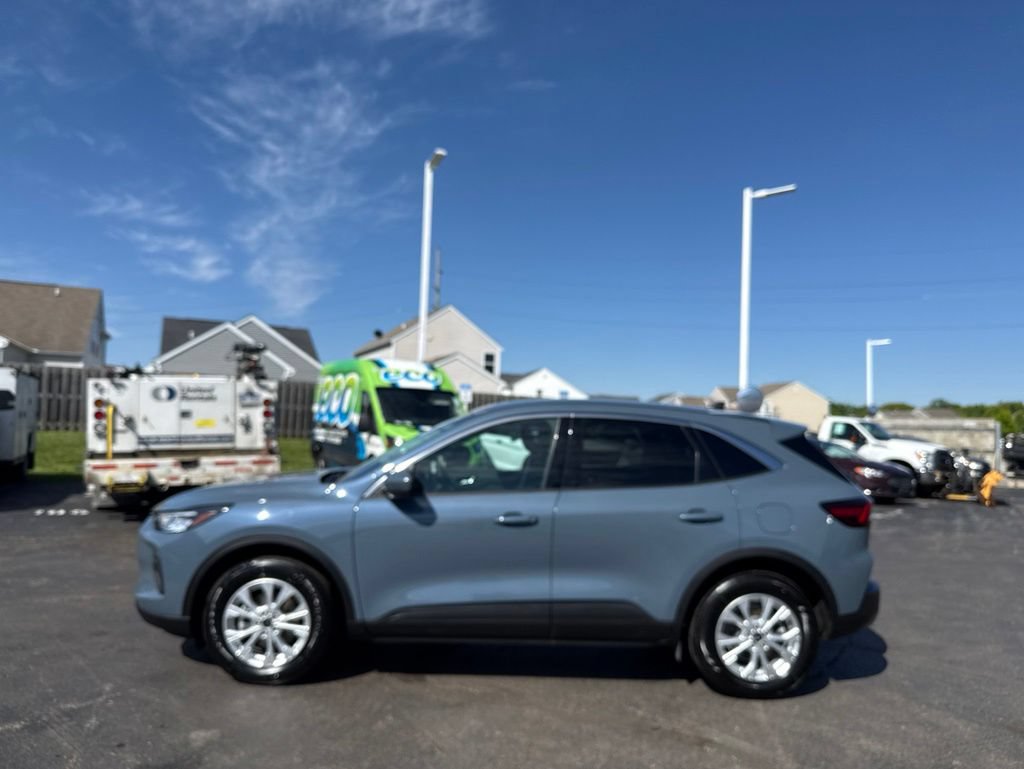 Used 2023 Ford Escape Active w/ Tech Pack #2 AWD/4WD image 44