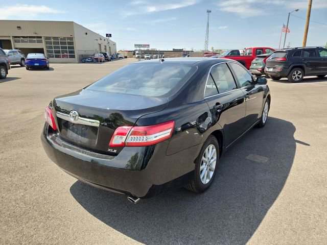 Used 2011 Toyota Camry XLE w/ XLE Extra-Value Pkg #2 FWD image 6