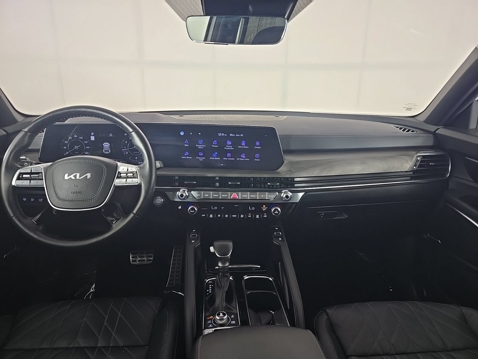 Used 2025 Kia Telluride SX X-Line AWD/4WD image 9
