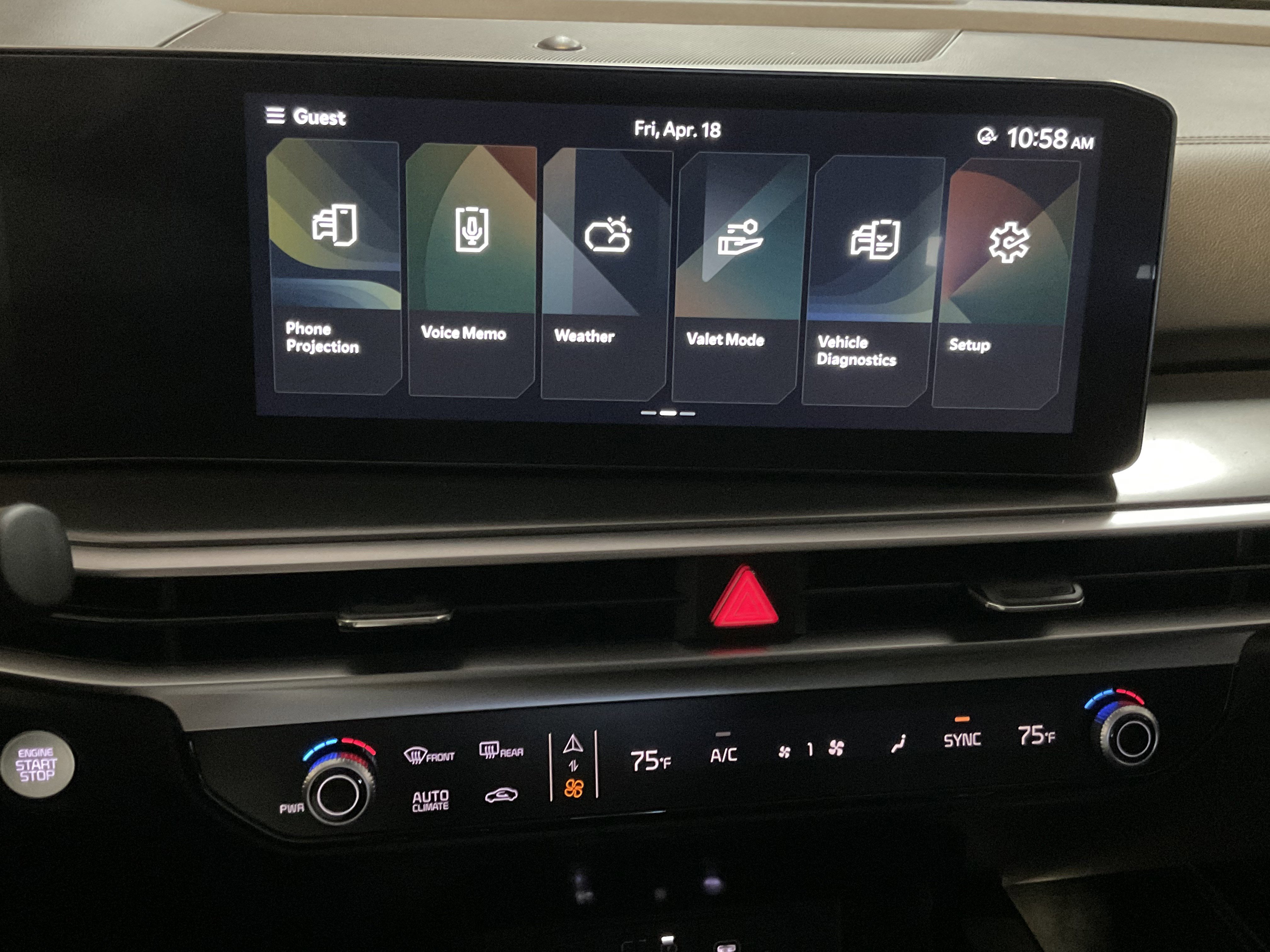 Used 2024 Kia Sorento S image 18