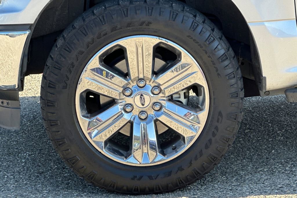 Used 2018 Ford F150 XLT w/ Equipment Group 302A Luxury image 24