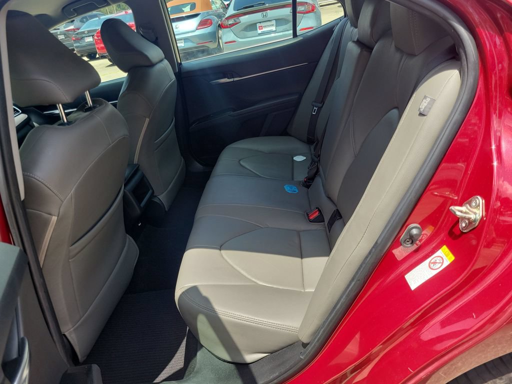 Certified 2018 Toyota Camry LE FWD image 26
