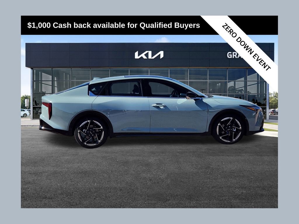 New 2025 Kia K4 GT-Line w/ GT-Line Sunroof Package