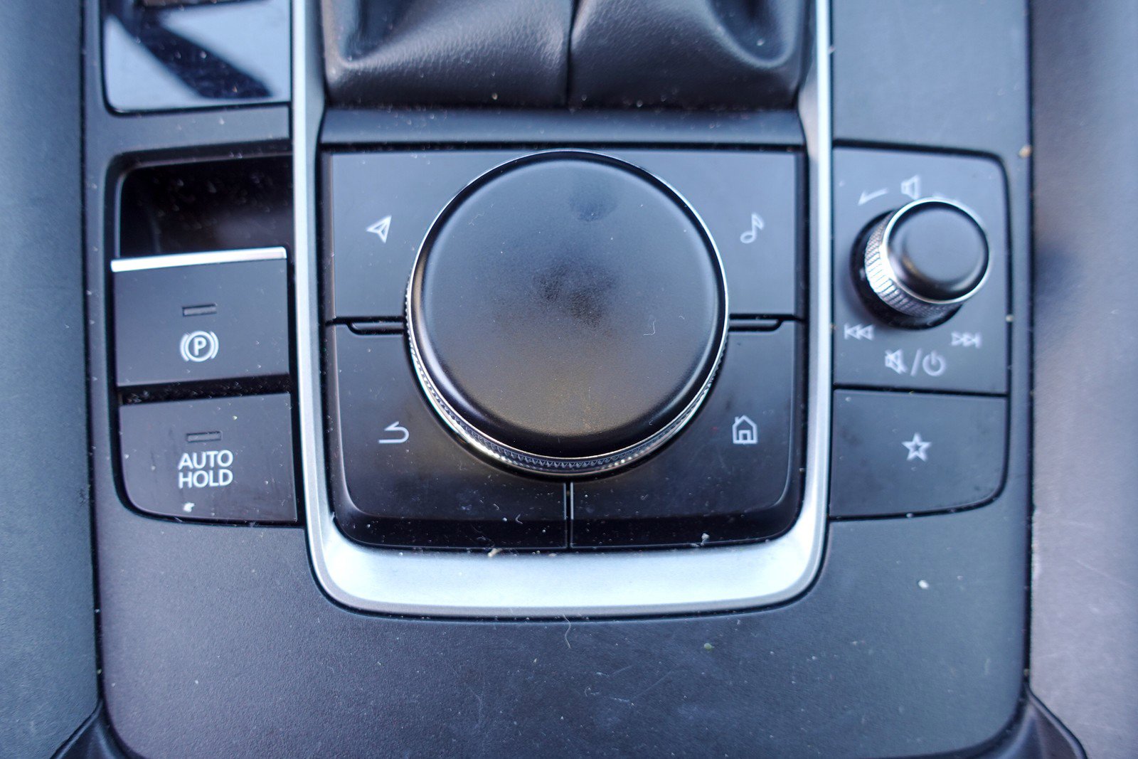 Certified 2025 MAZDA CX-50 AWD 2.5 S w/ Premium Package image 21