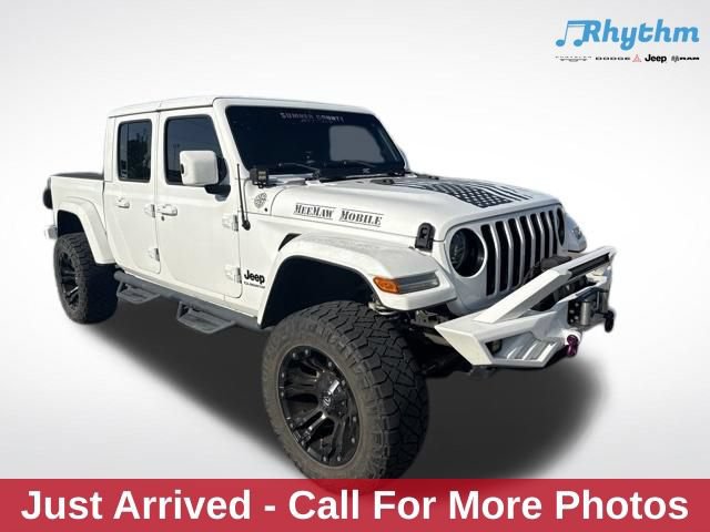 Used 2021 Jeep Gladiator Overland AWD/4WD image 1