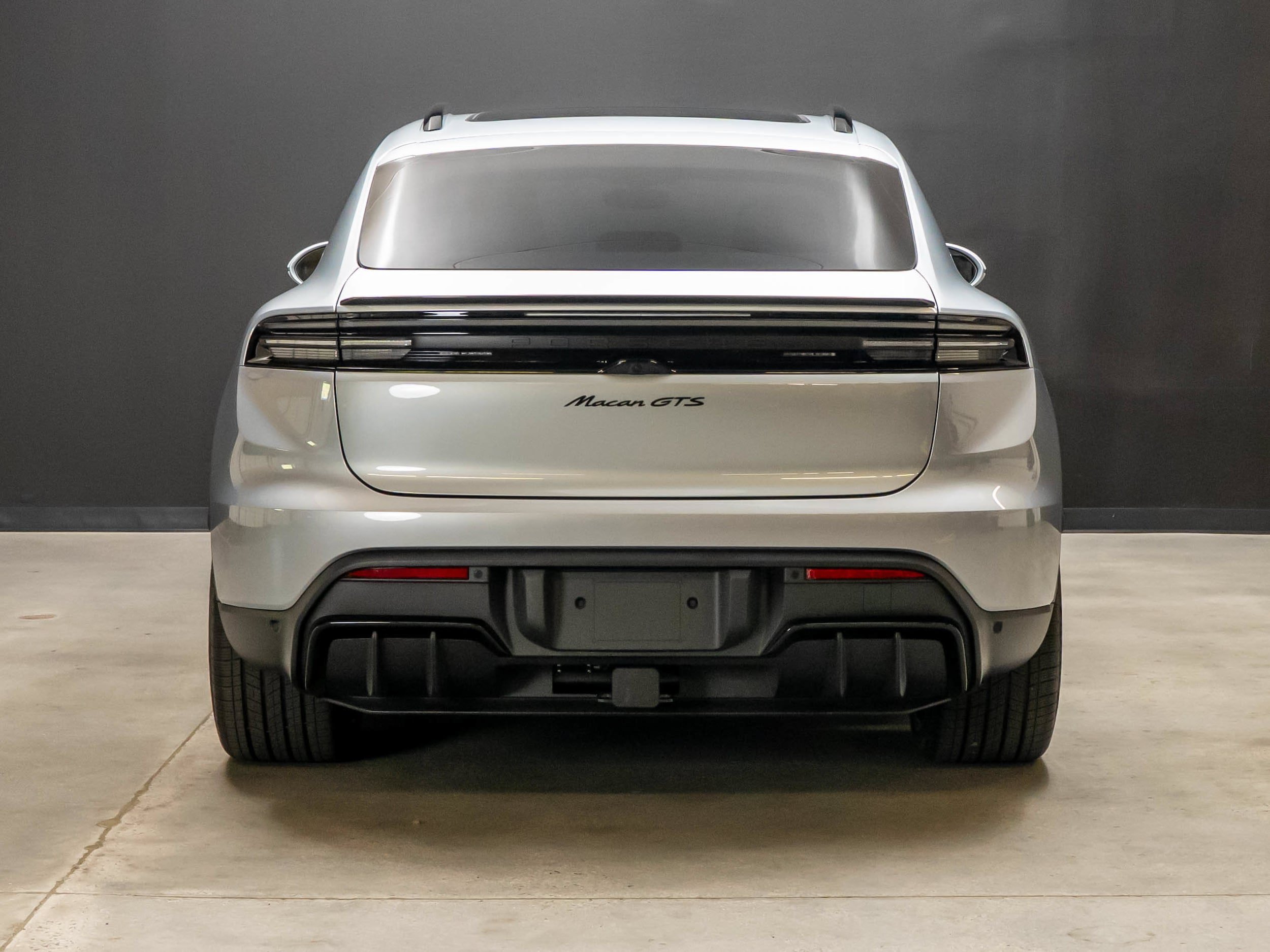 New 2026 Porsche Macan GTS Electric AWD/4WD image 6