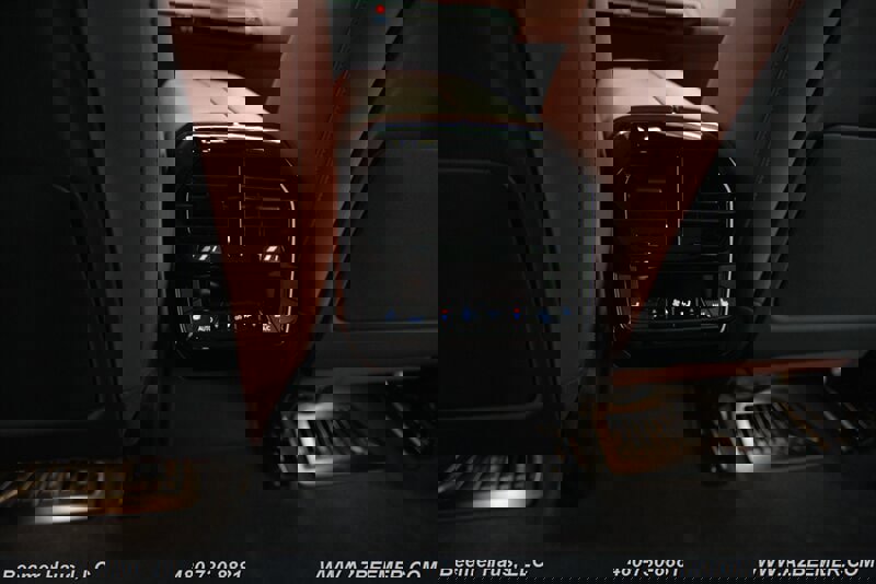 Used 2025 BMW iX M60 AWD/4WD image 26